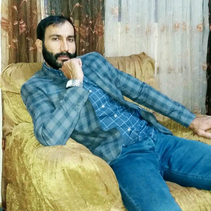 دانلود آهنگ محمد حاتم زاده تف له شرطگه ی نیمه تمامم